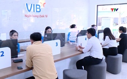 Fitch Ratings nâng xếp hạng tín nhiệm 8 ngân hàng tại Việt Nam