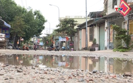 Đường Nguyễn Hồng Lễ phường Trung Sơn, thành phố Sầm Sơn xuống cấp nghiêm trọng