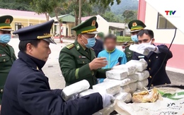 Bắt quả tang đối tượng người Lào vận chuyển hơn 21kg ma túy qua biên giới