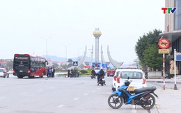 Cần xử lý dứt điểm tình trạng xe ô tô khách dừng, đỗ trái quy định trên tuyến đường tránh quốc lộ 1A qua thành phố Thanh Hóa