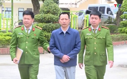 Khởi tố 2 cán bộ huyện Thường Xuân, tỉnh Thanh Hóa