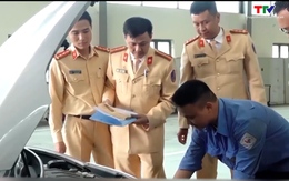 Cán bộ, chiến sĩ của Bộ Quốc phòng hỗ trợ Cục Đăng kiểm Việt Nam