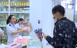Bảo hiểm Xã hội Việt Nam: Đảm bảo đủ thuốc, vật tư y tế 
cho khám chữa bệnh