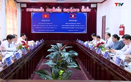 Hội đồng Nhân dân 2 tỉnh Thanh Hoá - Hủa Phăn hội đàm trao đổi kinh nghiệm 