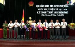 Hội đồng Nhân dân huyện Thiệu Hoá khoá XIV, nhiệm kỳ 2021 - 2026 tổ chức kỳ họp chuyên đề kiện toàn công tác cán bộ