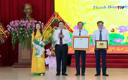 Lễ đón bằng công nhận Trường Chính trị tỉnh Thanh Hoá đạt chuẩn mức 1