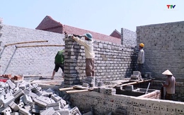 Huyện Thiệu Hóa phấn đấu đến ngày 30/6 hoàn thành xây dựng nhà ở cho đồng bào sinh sống trên sông