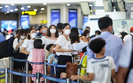 Sân bay Nội Bài dự kiến đón gần 110.000 khách cao điểm hè
