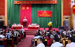 Chủ tịch Uỷ ban Nhân dân tỉnh Đỗ Minh Tuấn tiếp xúc cử tri thị xã Nghi Sơn
