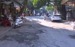 Nhiều tuyến đường tại thành phố Thanh Hoá xuống cấp
tiềm ẩn nguy cơ mất an toàn giao thông