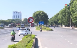 Công an thành phố Thanh Hoá xử lý nghiêm các hành vi vi phạm quay đầu xe và rẽ phải khi có biển cấm