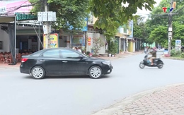 Mất an toàn tại ngã tư Nguyễn Huy Tự giao cắt đường Phạm Vấn thành phố Thanh Hóa