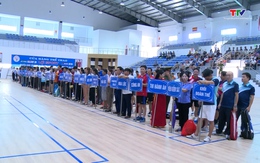 Nhà thi đấu đa năng huyện Hậu Lộc được đưa vào sử dụng tạo sự phấn khởi trong Nhân dân