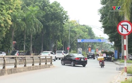 Mất an toàn giao thông tại khu vực cầu vượt Phú Sơn, thành phố Thanh Hóa