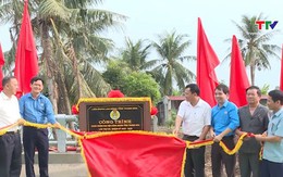 Gắn biển công trình chào mừng Đại hội Công đoàn tỉnh Thanh Hoá lần thứ XX