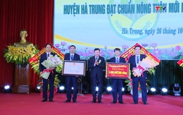 Công bố huyện Hà Trung đạt chuẩn nông thôn mới năm 2023