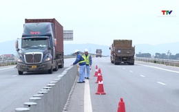 Vẫn còn tình trạng xe ô tô tải trên 10 tấn lưu thông trên tuyến cao tốc Mai Sơn – Quốc lộ 45 và Quốc lộ 45 – Nghi Sơn 