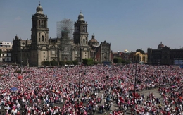 Hàng triệu người Mexico tuần hành trước thềm tổng tuyển cử