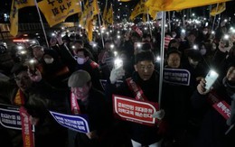 Cuộc khủng hoảng ngành y Hàn Quốc: Chính phủ không lùi bước, công chúng phản ứng