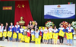 Tặng quà cho trẻ em có hoàn cảnh đặc biệt khó khăn tại Vĩnh Lộc