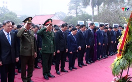 Dâng hương tưởng niệm, tri ân các Anh hùng Liệt sỹ nhân kỷ niệm 94 năm ngày thành lập Đảng Cộng sản Việt Nam và chuẩn bị đón Tết Nguyên đán Giáp Thìn 2024