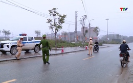 Công an huyện Đông Sơn tăng cường đảm bảo trật tự an toàn giao thông dịp Tết