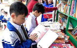 Thư viện tỉnh Thanh Hóa tổ chức Ngày hội đọc sách lưu động tại Trường Tiểu học xã Hoằng Phong, huyện Hoằng Hóa