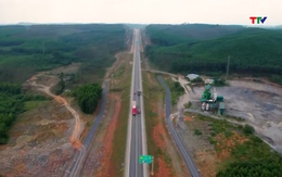 Đề xuất cấm xe tải trên 30 tấn đi cao tốc Cam Lộ - La Sơn