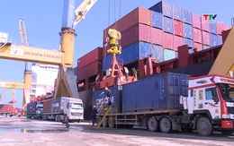 Khối lượng hàng hóa qua cảng biển tăng mạnh 2 tháng đầu năm