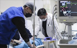 Hàn Quốc: Các giáo sư y khoa bắt đầu giảm giờ làm việc