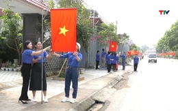 Lan tỏa “Đường cờ Tổ quốc” ở thị trấn Lang Chánh
