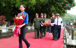 Truy điệu và an táng hài cốt liệt sĩ quân tình nguyện
và chuyên gia Việt Nam hy sinh tại Lào