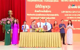 Khai giảng lớp Trung cấp lý luận chính trị cho cán bộ tỉnh Hủa Phăn, nước CHDCND Lào năm 2024