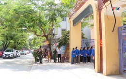 Ra mắt “Cổng trường tự quản an toàn giao thông” tại trường THPT Hà Trung 