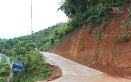 Hơn 800 hộ dân huyện Quan Sơn ở trong vùng nguy cơ cao về sạt lở đất và lũ ống, lũ quét