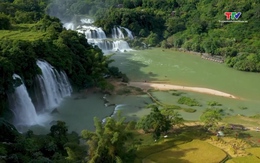 Thác Bản Giốc nằm trong 21 thác nước đẹp nhất thế giới