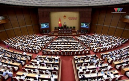 Quốc hội thảo luận về tình hình  kinh tế - xã hội