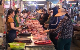 Giá thịt lợn tăng, sức mua giảm