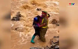 Bộ trưởng Bộ Công an biểu dương thượng uý dũng cảm cứu người giữa dòng nước lũ