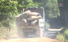 Vĩnh Lộc: Xe quá tải gây mất an toàn giao thông