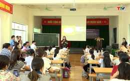 Lang Chánh: Tập huấn giáo viên đồng giảng chương trình Stem English 