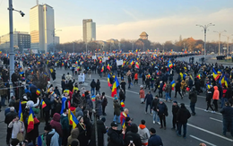 Romania: Biểu tình rầm rộ yêu cầu tiến hành lại cuộc bầu cử bị hủy bỏ