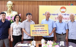 Ủy ban Mặt trận Tổ quốc tỉnh tiếp nhận ủng hộ đồng bào vùng lũ
