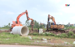 Khan hiếm vật liệu ảnh hưởng đến việc thi công dự án