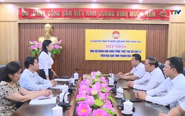 Ủy ban Mặt trận Tổ quốc tỉnh tiếp nhận ủng hộ đồng bào vùng lũ