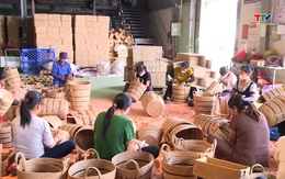 Doanh nghiệp xuất khẩu hàng thủ công mỹ nghệ Thanh Hóa nỗ lực duy trì đà tăng trưởng