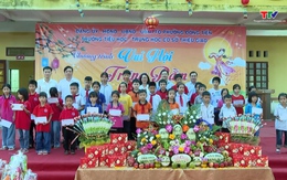 Đông Tiến: Vui hội trăng rằm cùng thiếu nhi