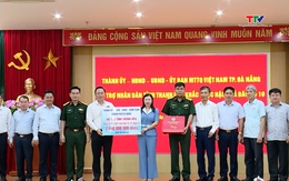 Thành phố Đà Nẵng hỗ trợ Nhân dân tỉnh Thanh Hóa
khắc phục hậu quả bão số 10