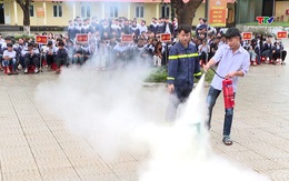 Tuyên truyền, trải nghiệm, thực hành chữa cháy và cứu nạn, cứu hộ