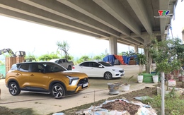 Tái diễn tình trạng lấn chiếm hành lang giao thông đường bộ tại các gầm cầu vượt